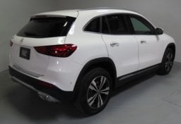 2025 Mercedes-Benz GLA 250 - Image 5