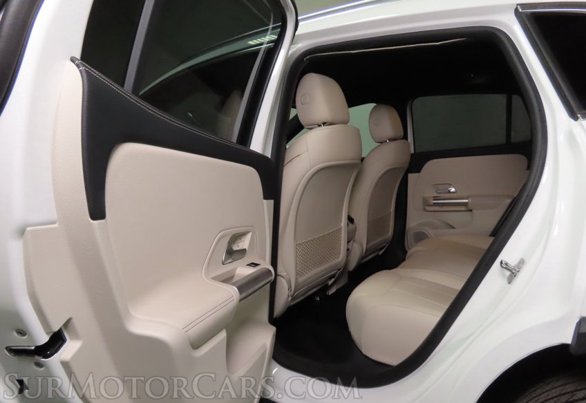 2025 Mercedes-Benz GLA 250 - Image 27
