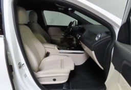 2025 Mercedes-Benz GLA 250 - Image 19
