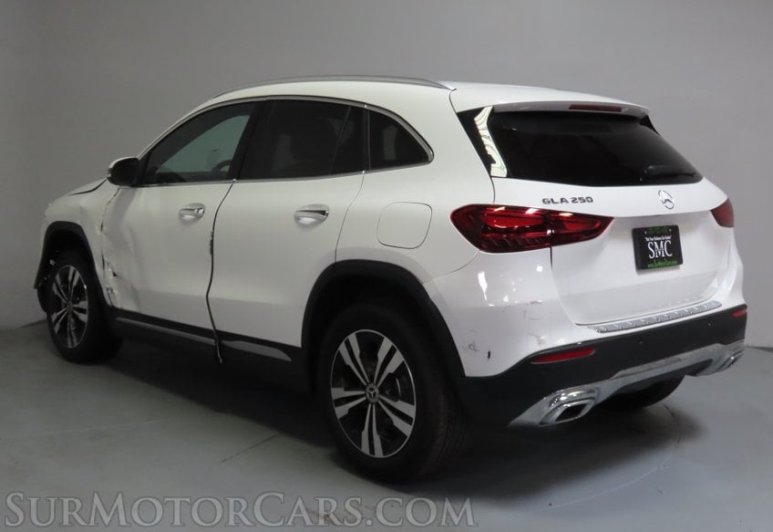 2025 Mercedes-Benz GLA 250 - Image 9