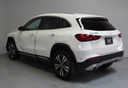 2025 Mercedes-Benz GLA 250 - Image 9