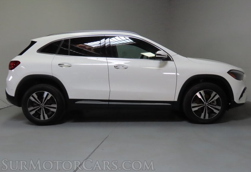 2025 Mercedes-Benz GLA 250 - Image 9