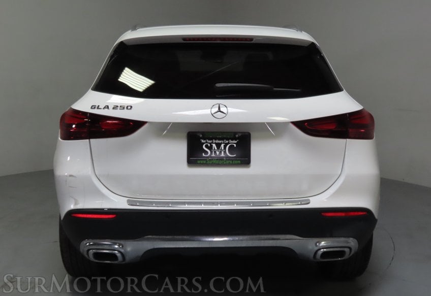 2025 Mercedes-Benz GLA 250 - Image 11
