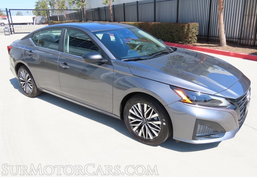 2026 Nissan Altima SV - Image 2