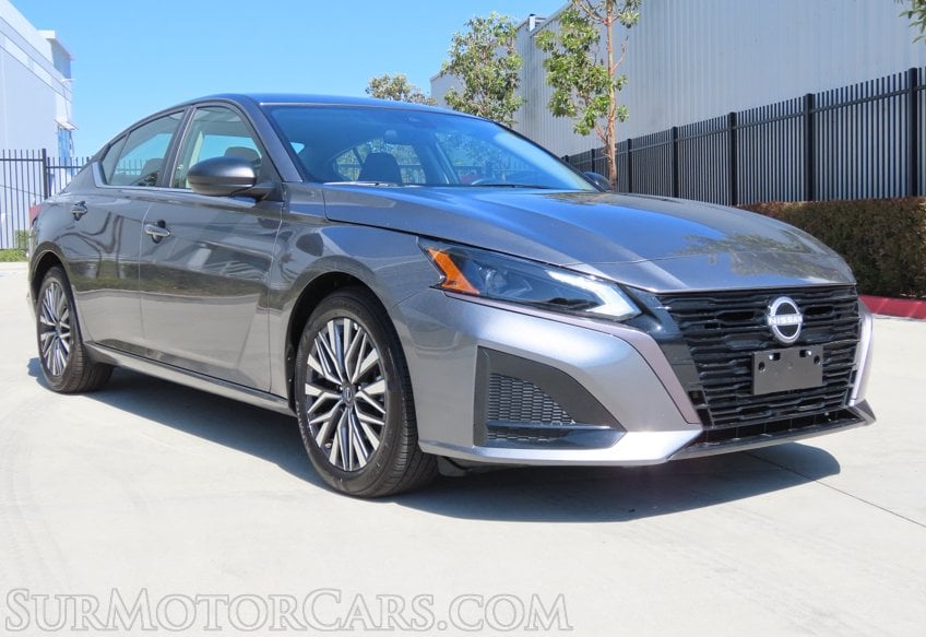 2026 Nissan Altima SV - Image 4