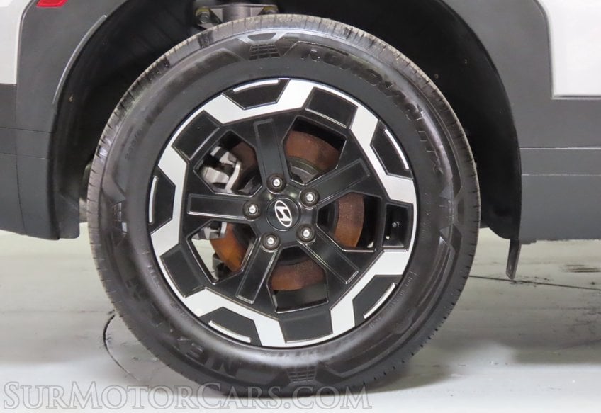 2025 Hyundai SANTA FE SEL - Image 18