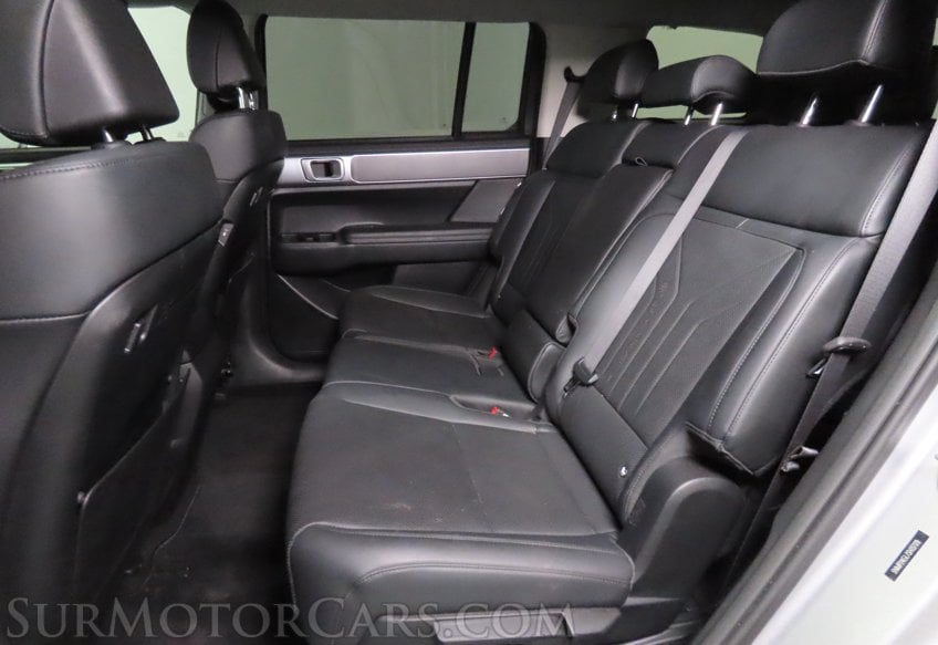 2025 Hyundai SANTA FE SEL - Image 29