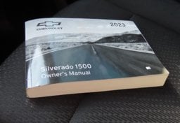 2023 Chevrolet Silverado 1500 - Image 33
