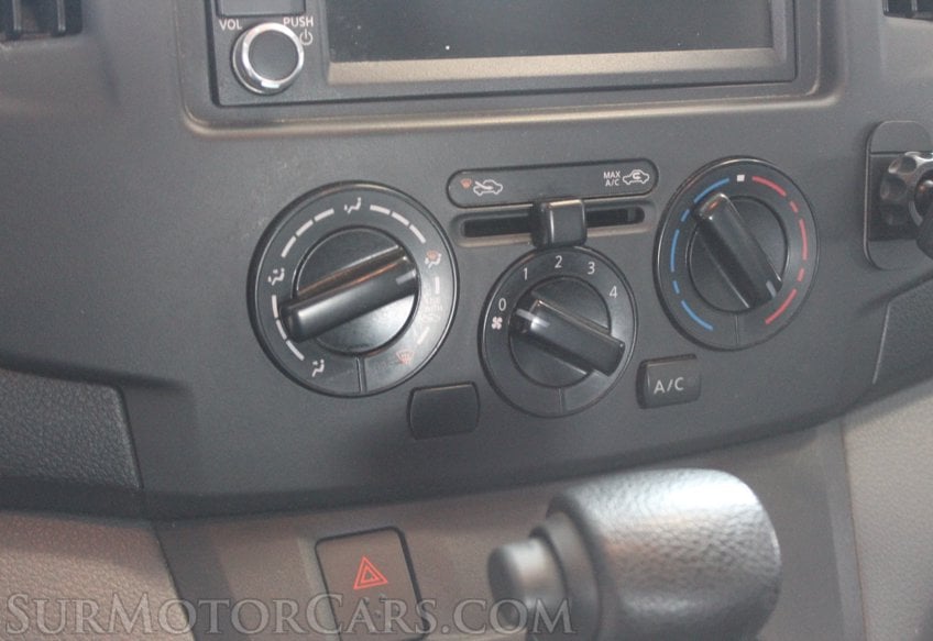 2020 Nissan NV200 - Image 38