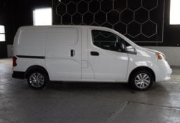 2020 Nissan NV200 - Image 10