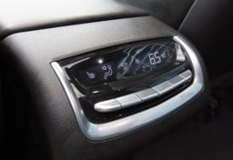 2024 Cadillac XT6 Premium Luxury - Image 41