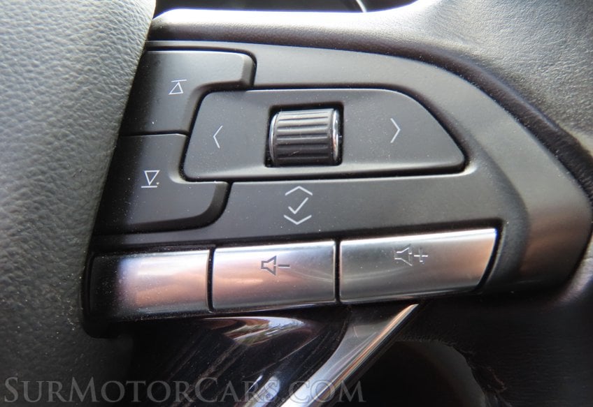 2024 Cadillac XT6 Premium Luxury - Image 34