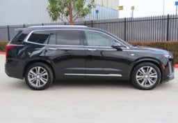 2024 Cadillac XT6 Premium Luxury - Image 10