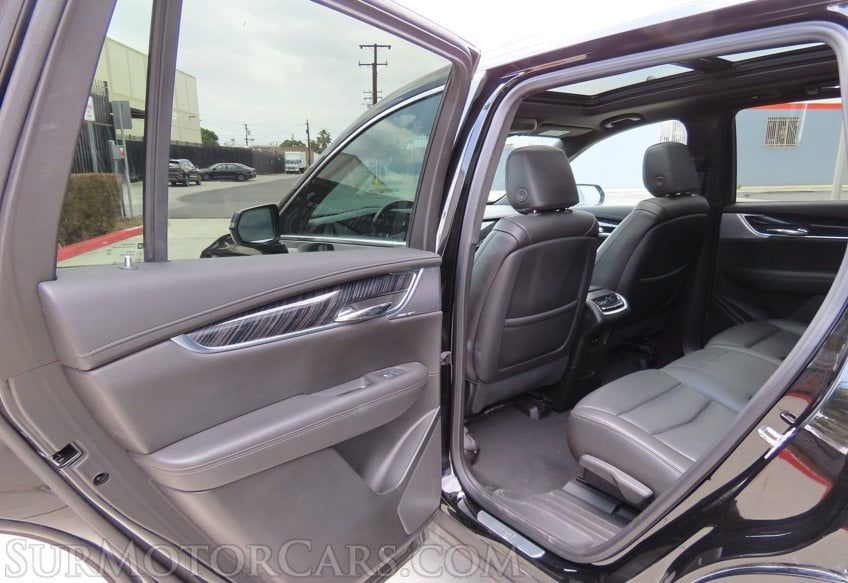 2024 Cadillac XT6 Premium Luxury - Image 33