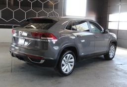 2020 Volkswagen Atlas Cross Sport SE - Image 5