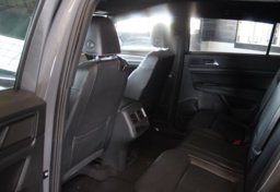 2020 Volkswagen Atlas Cross Sport SE - Image 39