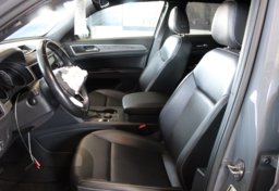 2020 Volkswagen Atlas Cross Sport SE - Image 33