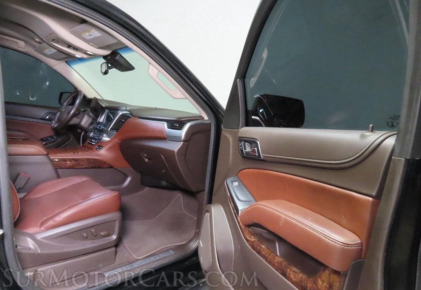 2019 Chevrolet Tahoe Premier - Image 22