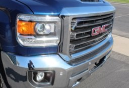 2018 GMC Sierra 2500HD SLT - Image 18