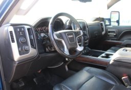 2018 GMC Sierra 2500HD SLT - Image 38