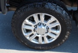2018 GMC Sierra 2500HD SLT - Image 22