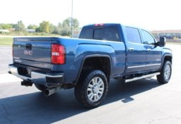 2018 GMC Sierra 2500HD SLT - Image 15