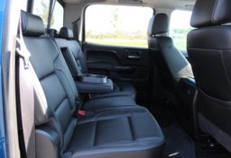2018 GMC Sierra 2500HD SLT - Image 46