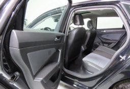 2025 Volkswagen Jetta - Image 21