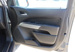 2017 Chevrolet Colorado - Image 60