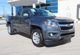 2017 Chevrolet Colorado - Image 2