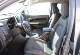 2017 Chevrolet Colorado - Image 36