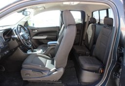 2017 Chevrolet Colorado - Image 31