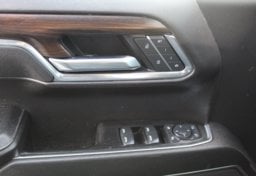 2025 GMC Sierra 1500 - Image 43
