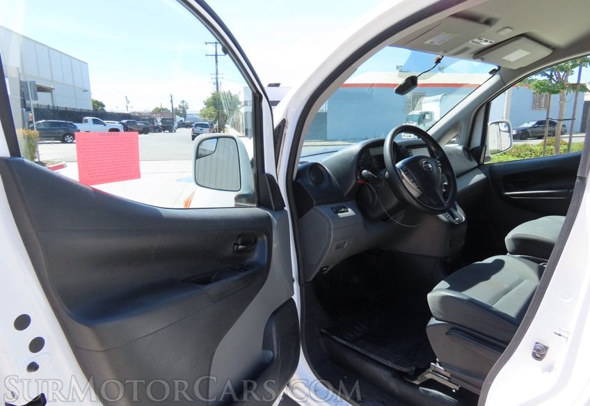 2020 Nissan NV200 SV - Image 24