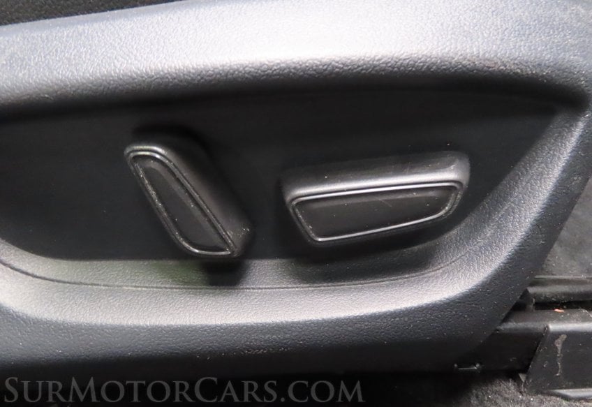 2025 Toyota Camry AWD HYBRID XSE - Image 48