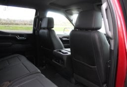 2022 Chevrolet Silverado 1500 - Image 29