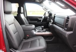 2022 Chevrolet Silverado 1500 - Image 37