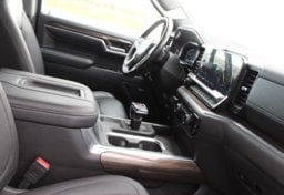 2022 Chevrolet Silverado 1500 - Image 38