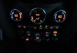 2019 Mini Cooper S Hardtop 2 Door - Image 34