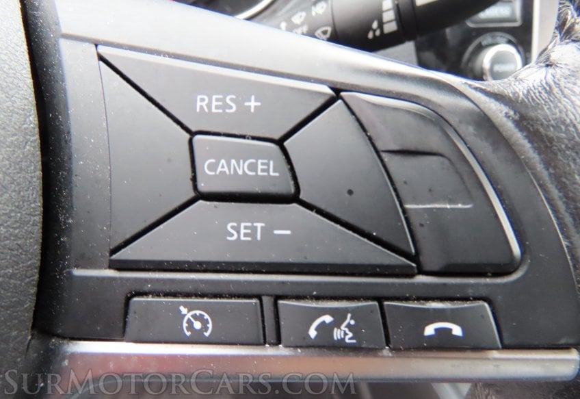 2017 Nissan Rogue Sport - Image 25