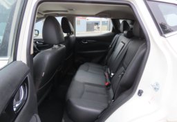 2017 Nissan Rogue Sport - Image 21