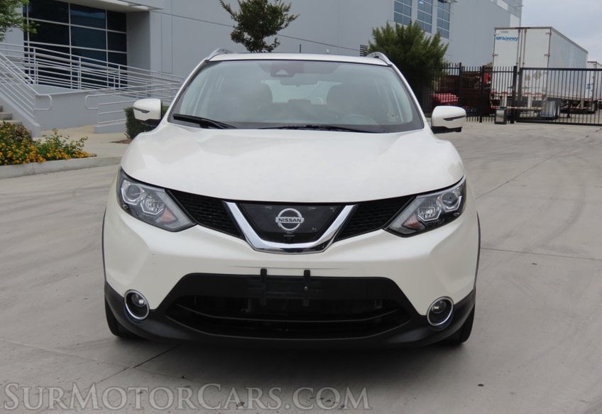 2017 Nissan Rogue Sport - Image 12