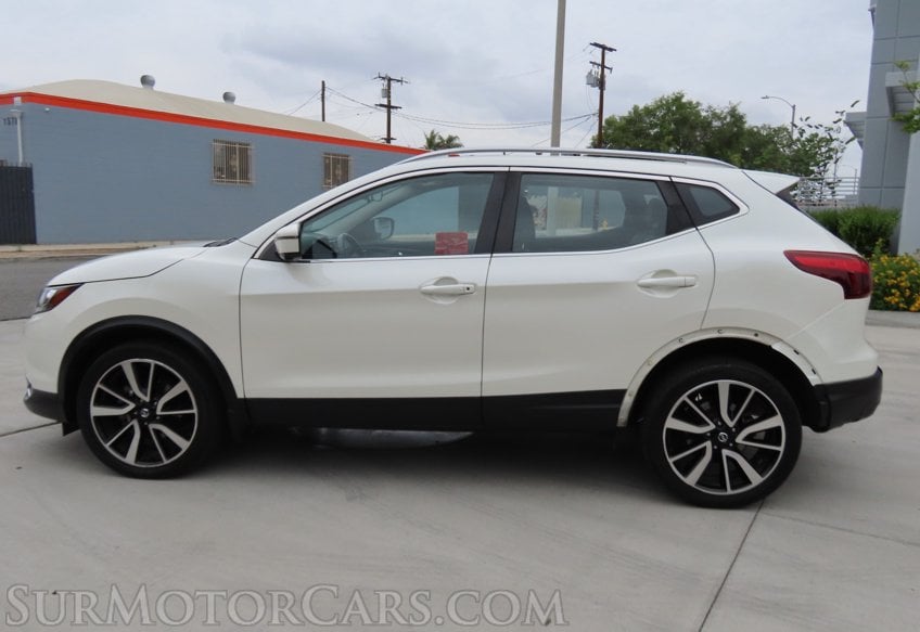 2017 Nissan Rogue Sport - Image 6