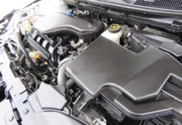 2017 Nissan Rogue Sport - Image 32