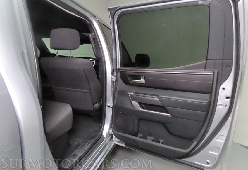 2025 Toyota Tundra SR5 - Image 19