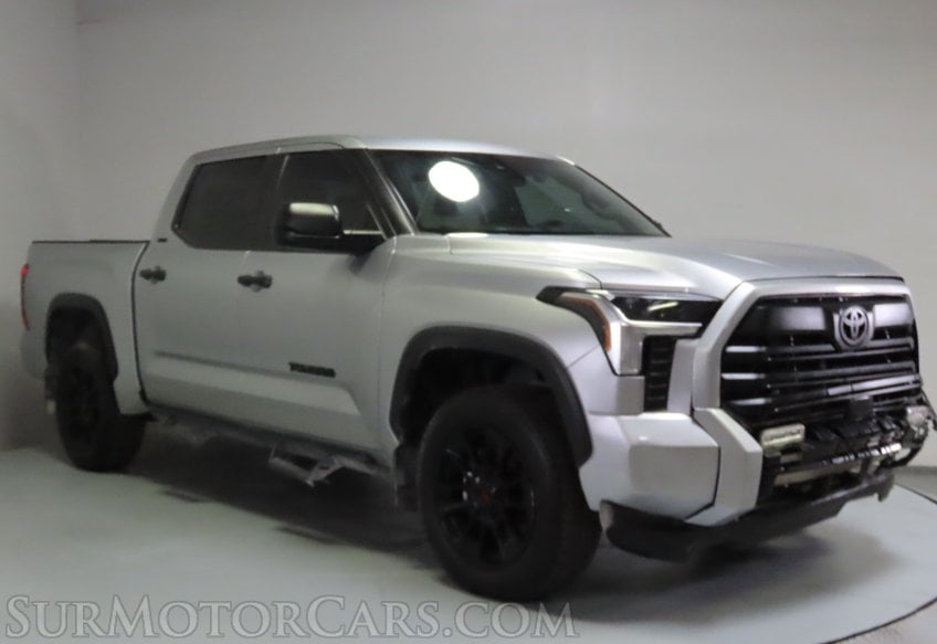 2025 Toyota Tundra SR5 - Image 3