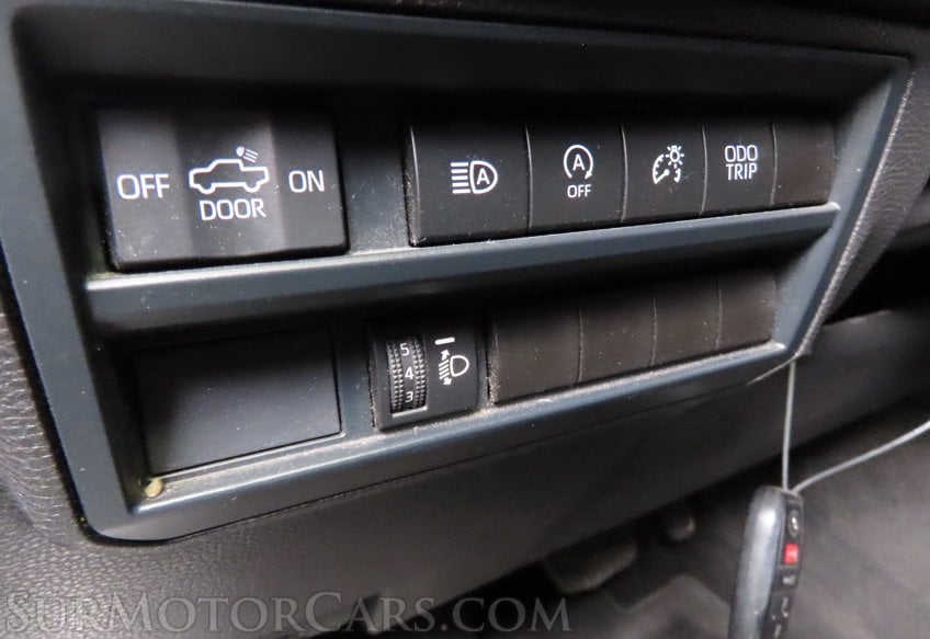 2025 Toyota Tundra SR5 - Image 36