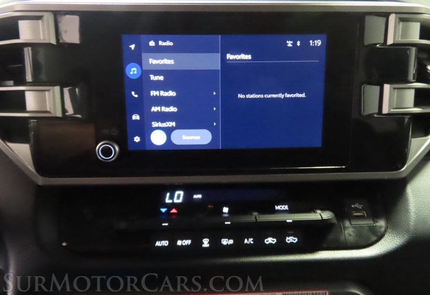 2025 Toyota Tundra SR5 - Image 33