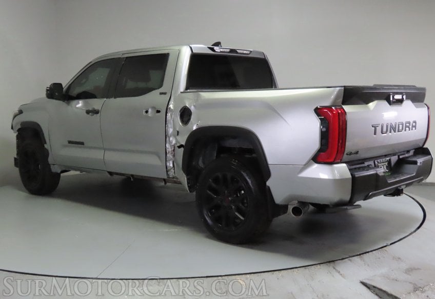 2025 Toyota Tundra SR5 - Image 10