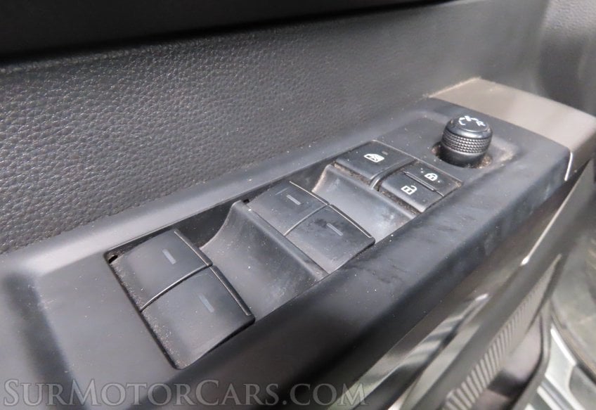 2025 Toyota Tundra SR5 - Image 37